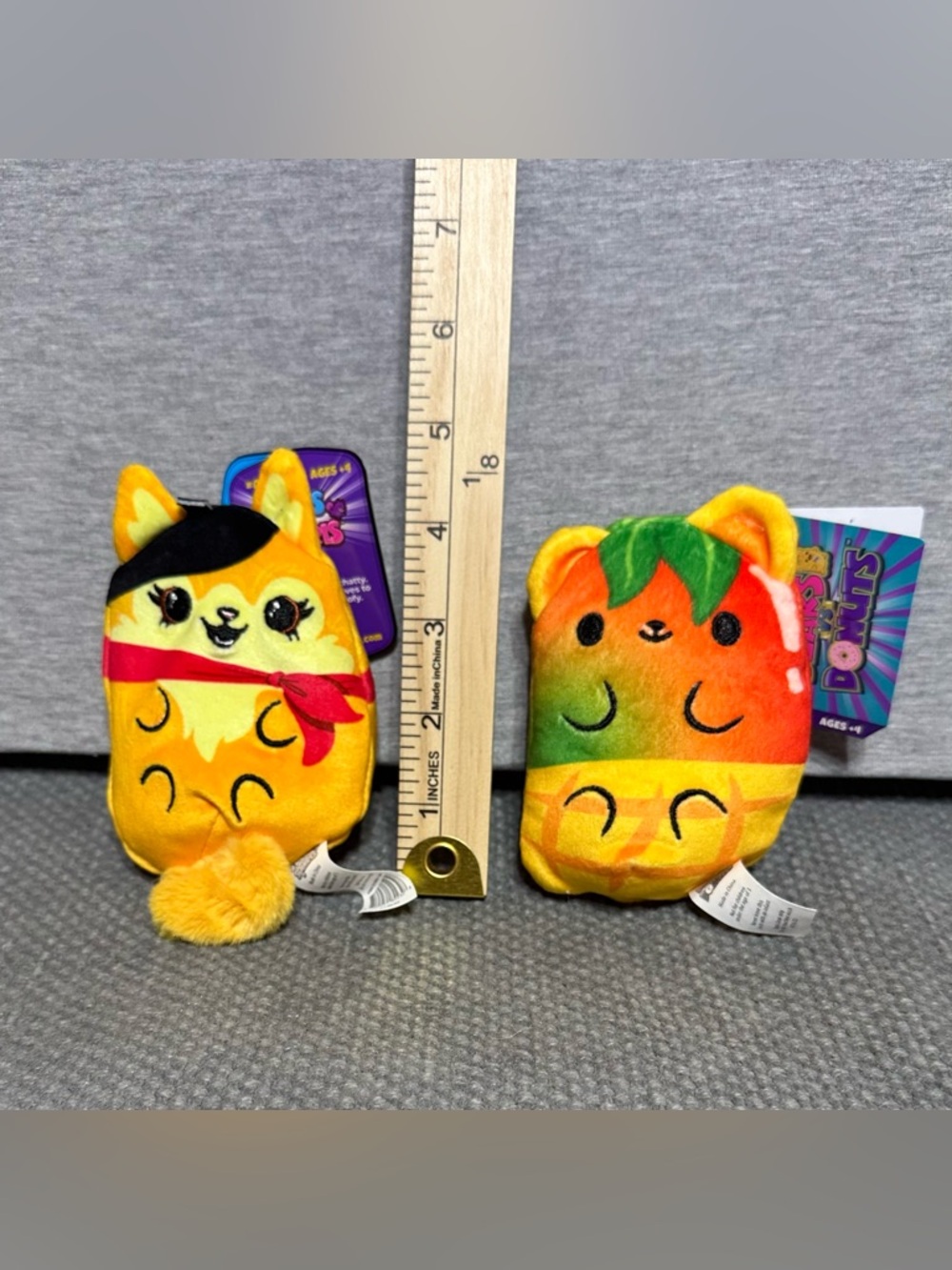 Bears Vs Doughnuts Dogs Vs Squirls Plush 5 inch NWT. Kids toys